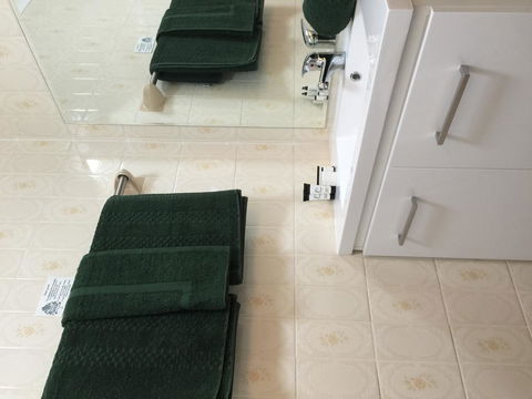 Ten Dollar Town Motel - Accommodation BNB 8