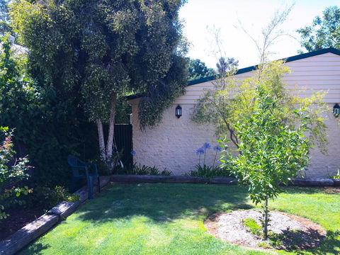 Ten Dollar Town Motel - Accommodation BNB 22
