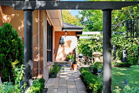 Adelaide Hills Retreats - Accommodation BNB 43