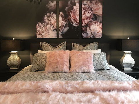 Adelaide Hills Retreats - Accommodation BNB 1