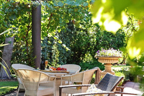 Adelaide Hills Retreats - Accommodation BNB 10