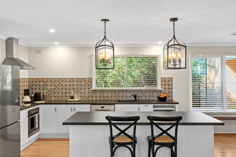 Adelaide Hills Retreats - Accommodation BNB 23