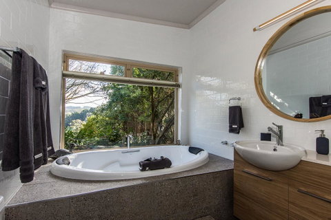 Adelaide Hills Retreats - Accommodation BNB 44