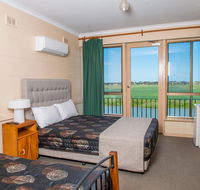 Tailem Bend Riverside Hotel - Accommodation BNB