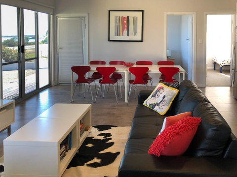 Beachview - Accommodation BNB 9