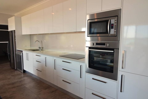 Beachview - Accommodation BNB 12