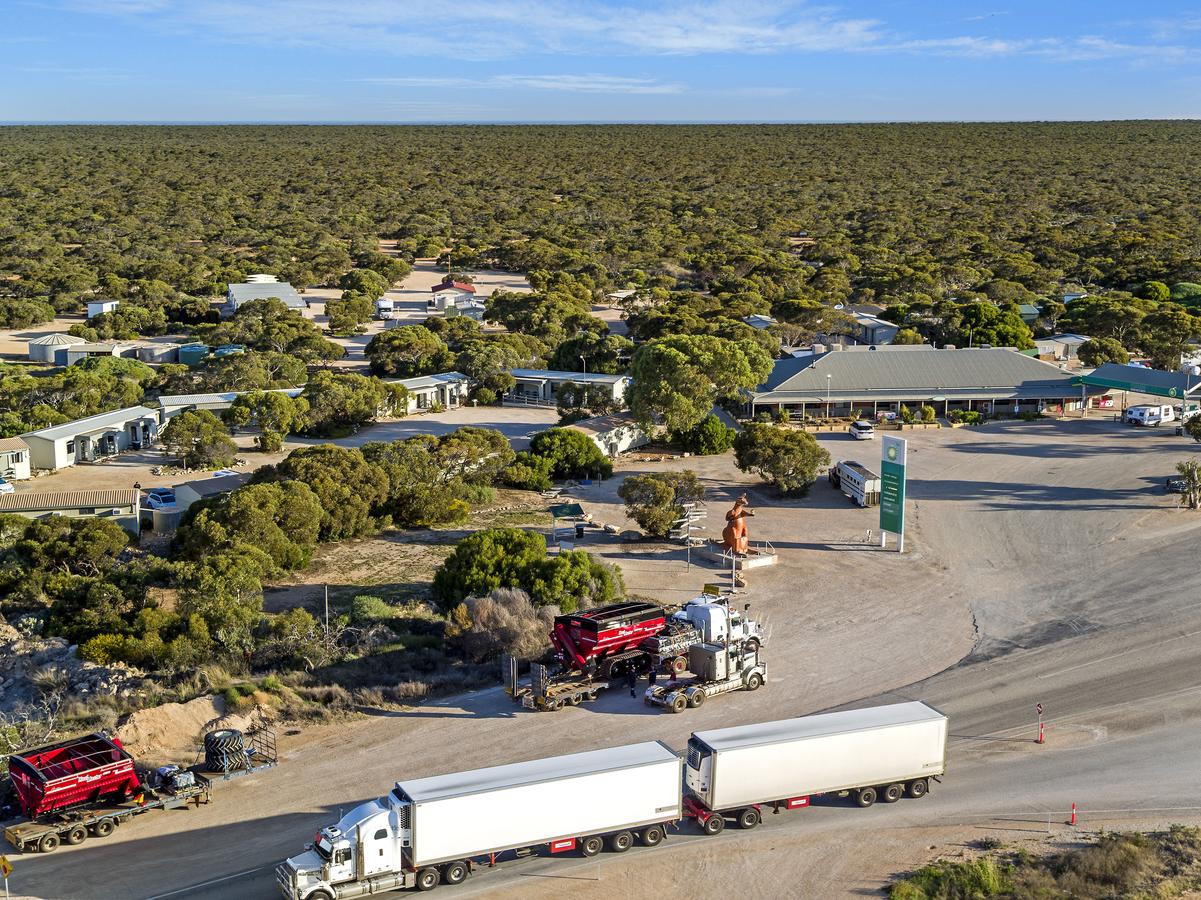 Nullarbor SA Accommodation BNB