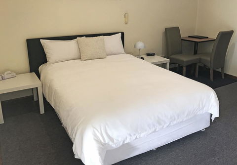 Lake Albert Motel - Accommodation BNB 7