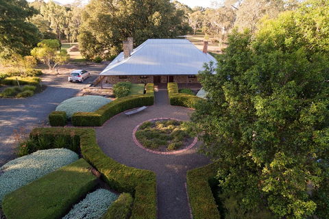 Jacobs Estate Cottage - Accommodation BNB 2