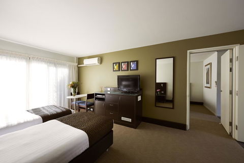 Station Motel - Accommodation BNB 10