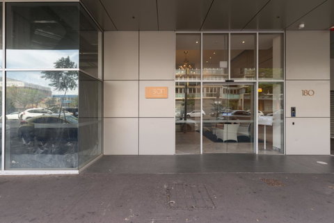 Ther-Rich 2Brm CBD Apartment - Accommodation BNB 11