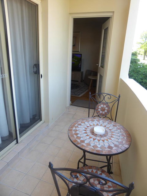ADELAIDE CENTRAL APARTMENT - 3BR, 2BATH & CARPARK - Accommodation BNB 20