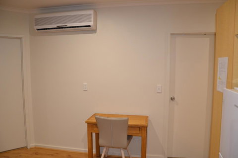 ADELAIDE CENTRAL APARTMENT - 3BR, 2BATH & CARPARK - Accommodation BNB 10