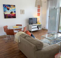 Sunshine Three - Accommodation BNB