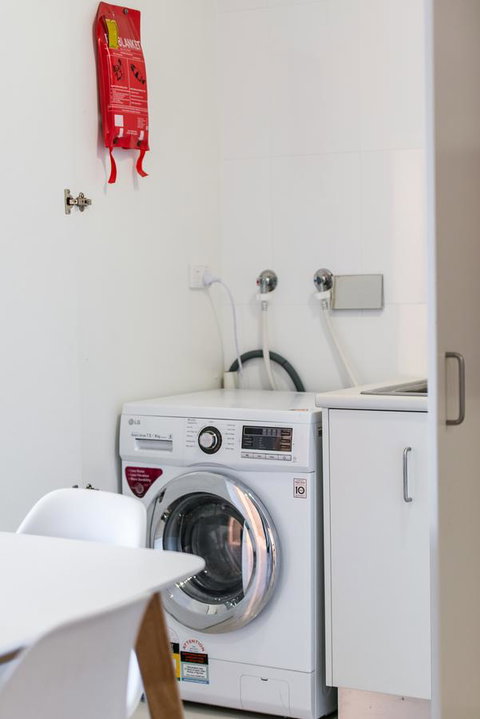 Stylish And Comfortable, Views Over Gouger St! - Accommodation BNB 16