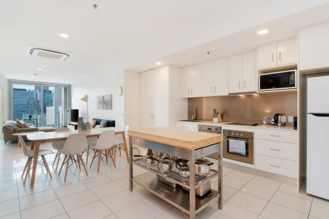 Stylish And Comfortable, Views Over Gouger St! - Accommodation BNB 5