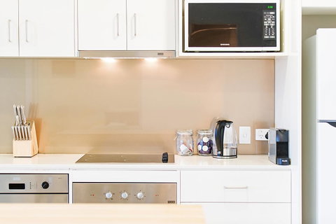 Stylish And Comfortable, Views Over Gouger St! - Accommodation BNB 7