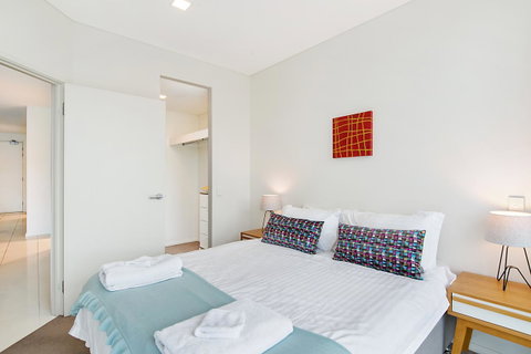 Stylish And Comfortable, Views Over Gouger St! - Accommodation BNB 11