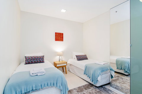 Stylish And Comfortable, Views Over Gouger St! - Accommodation BNB 12
