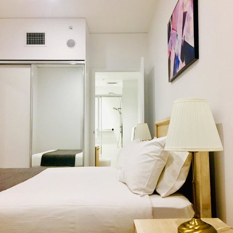 Mid City Apartment - Accommodation BNB 12