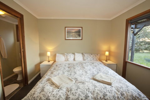 Eagles Range - Accommodation BNB 7