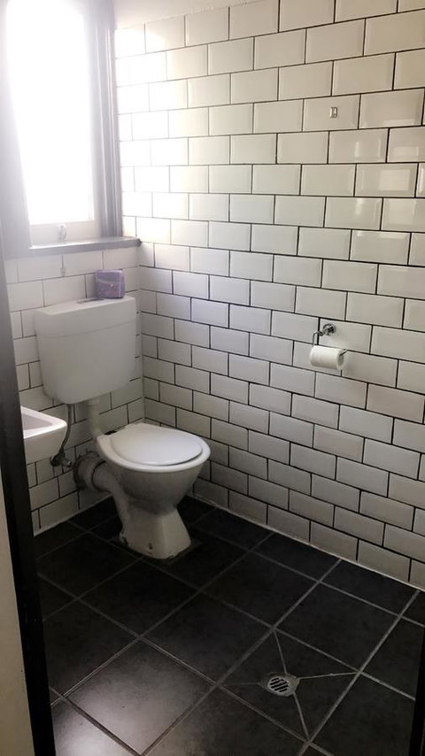 Ambassadors Hotel - Accommodation BNB 23