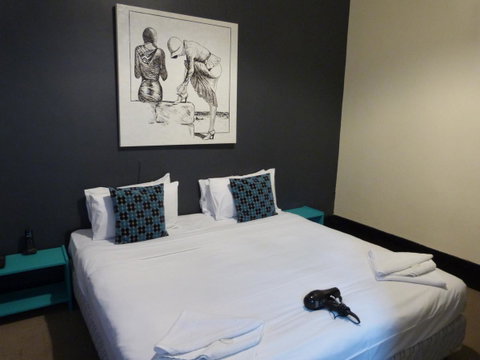 Ambassadors Hotel - Accommodation BNB 31