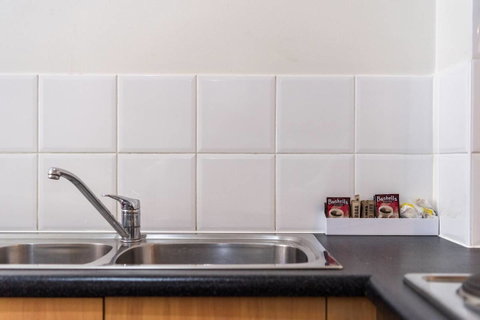 Executive 3 Bedroom Apartment + Internet + Parking - Accommodation BNB 24