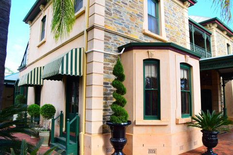 Grand Bluestone Mansion - Accommodation BNB 25