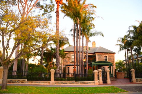 Grand Bluestone Mansion - Accommodation BNB 0