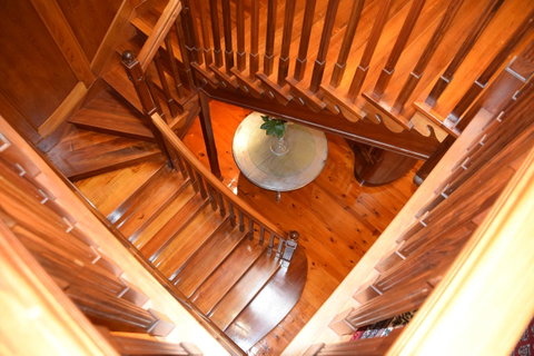 Grand Bluestone Mansion - Accommodation BNB 21