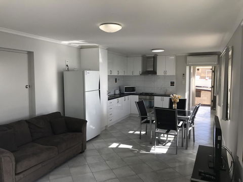 Beachside & Jetty View Apartment 6 - Captain\'s Apt - Accommodation BNB 17