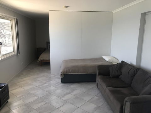 Beachside & Jetty View Apartment 6 - Captain\'s Apt - Accommodation BNB 1