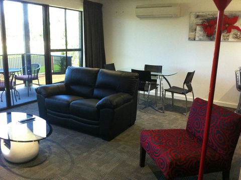 Cattlemans Country Motor Inn & Serviced Apartments - Accommodation BNB 23