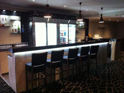 Cattlemans Country Motor Inn & Serviced Apartments - Accommodation BNB 1