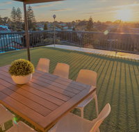 Henley Beach South Amazing Views Huge Private Balcony - Accommodation BNB