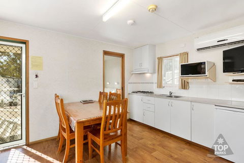 Gawler Caravan Park - Accommodation BNB 11