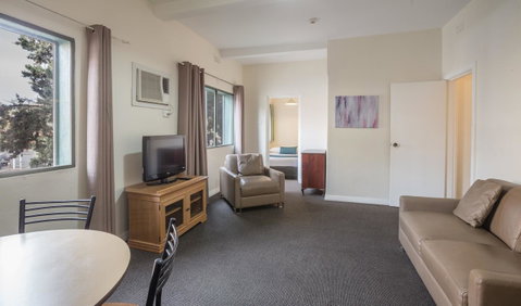 Greenways Apartments - Accommodation BNB 10