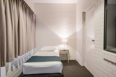 Greenways Apartments - Accommodation BNB 6