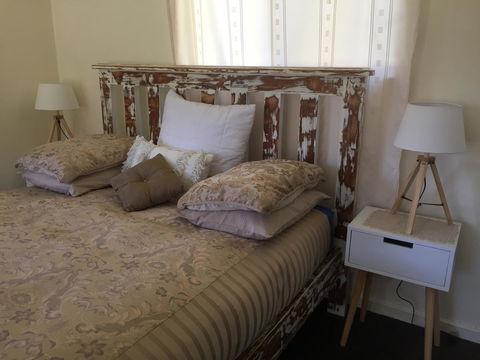 A Peaceful Cabin In The Country - Accommodation BNB 3