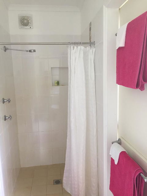 A Peaceful Cabin In The Country - Accommodation BNB 6