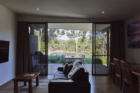 Eight Willows Retreat - Accommodation BNB 5
