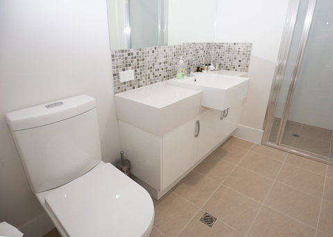 Yaran Suites - Accommodation BNB 5