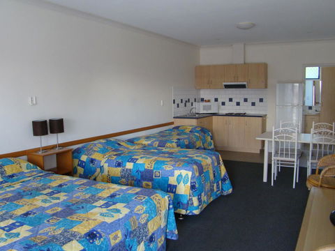 Dunsborough Central Motel - Accommodation BNB 34