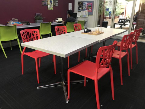 The Emperors Crown Hostel - Accommodation BNB 3