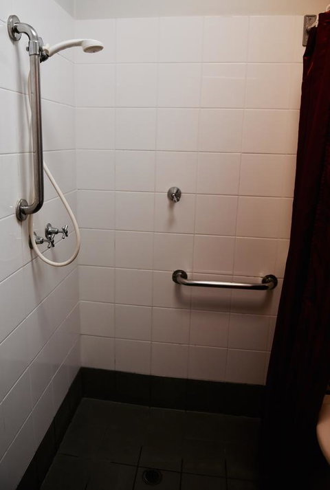 The Emperors Crown Hostel - Accommodation BNB 37