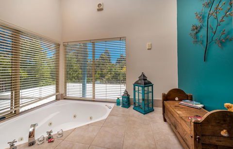 Chimes Spa Retreat - Accommodation BNB 9