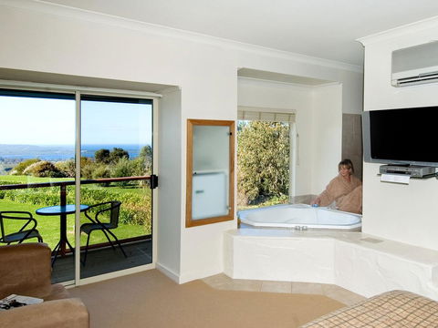Chimes Spa Retreat - Accommodation BNB 38