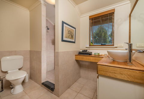 Chimes Spa Retreat - Accommodation BNB 18