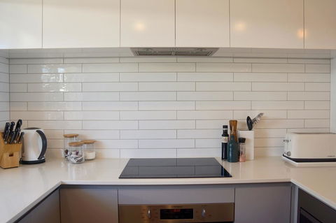 Cottesloe Beachfront Ocean View Apartment - Accommodation BNB 11
